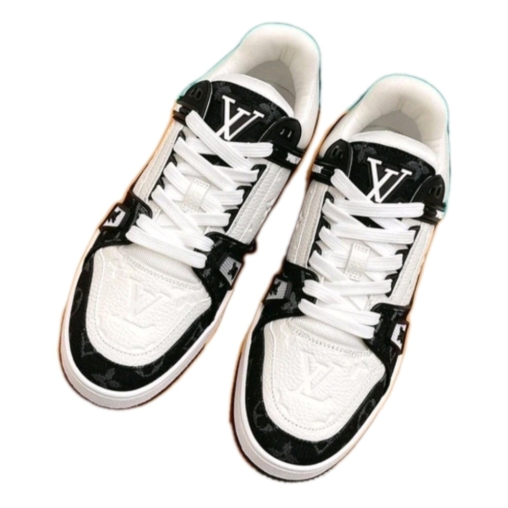 Louis Vuitton Black and White Sneakers - Picture 2 of 8